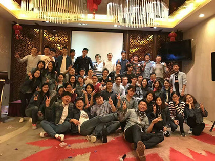 迎战鸡年，创造鼎尖新辉煌——广告设计行业破局指南